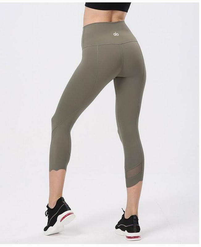 Lululemon Women's Pants 531